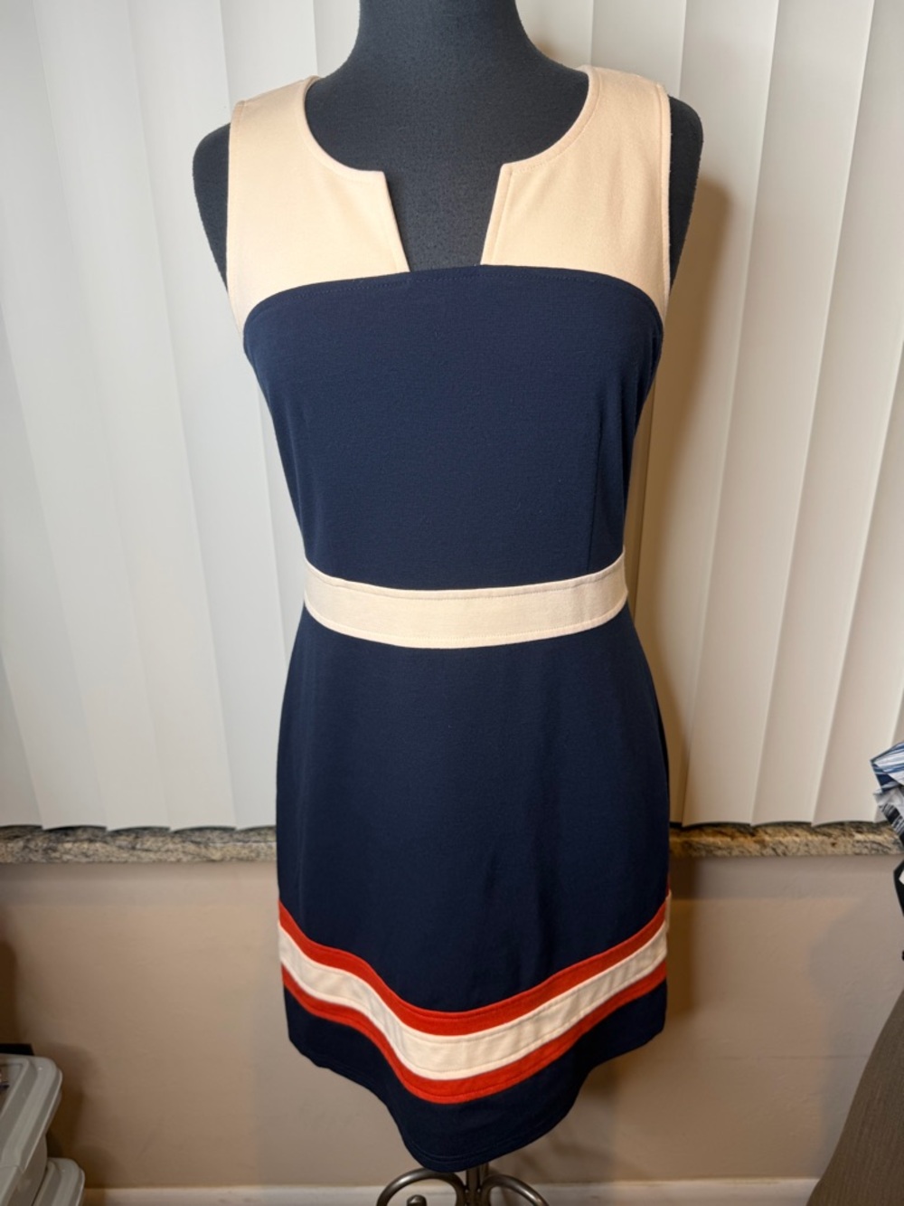 41 Hawthorn Sloane Colorblock NauticalPonte Shift Dress navy red cream SZ medium